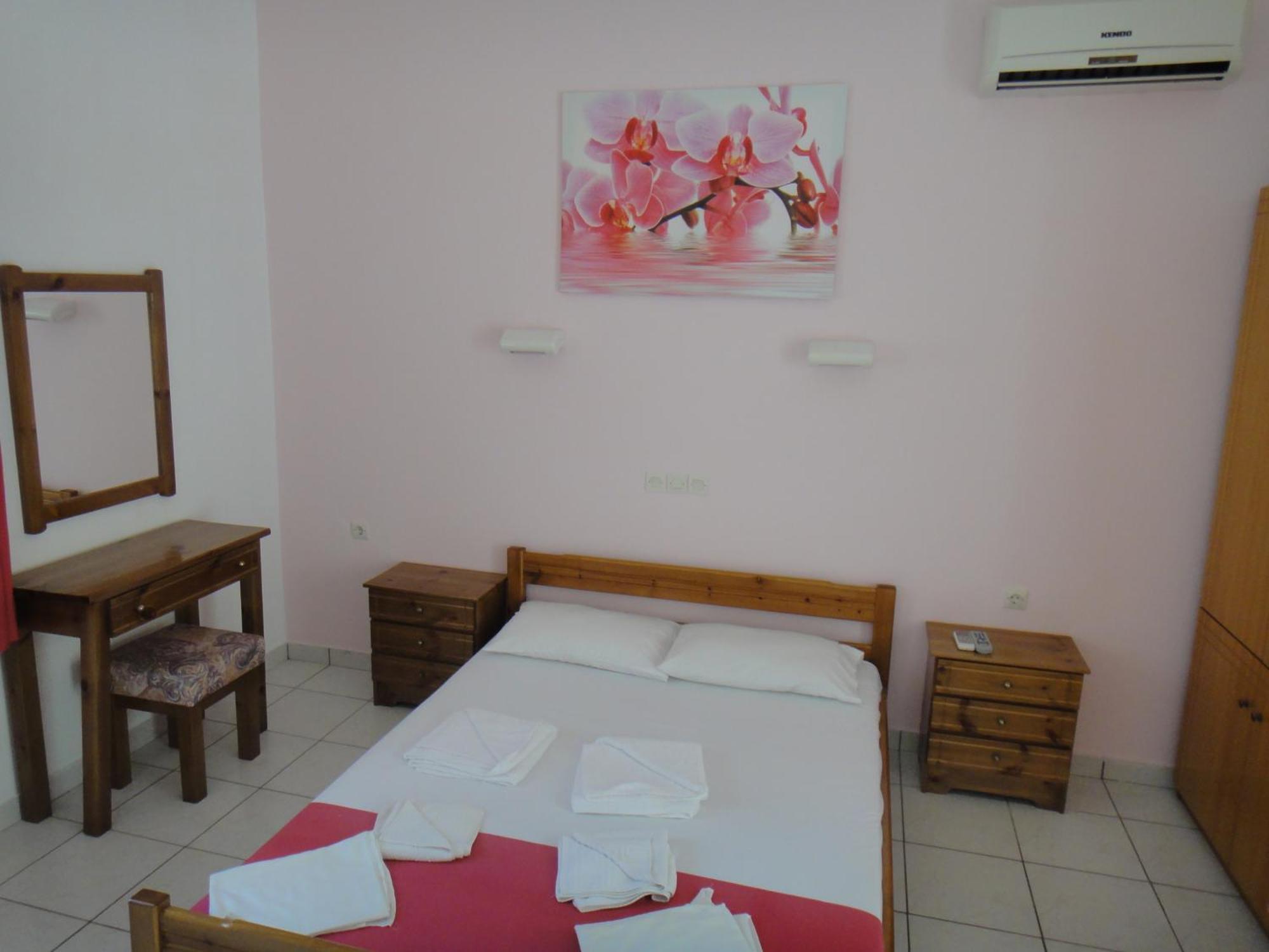 Bungalows Camping Kouyoni เยราคินิ ภายนอก รูปภาพ