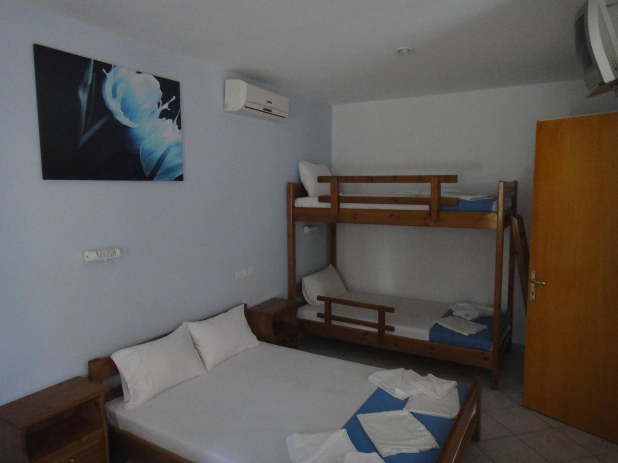 Bungalows Camping Kouyoni เยราคินิ ภายนอก รูปภาพ