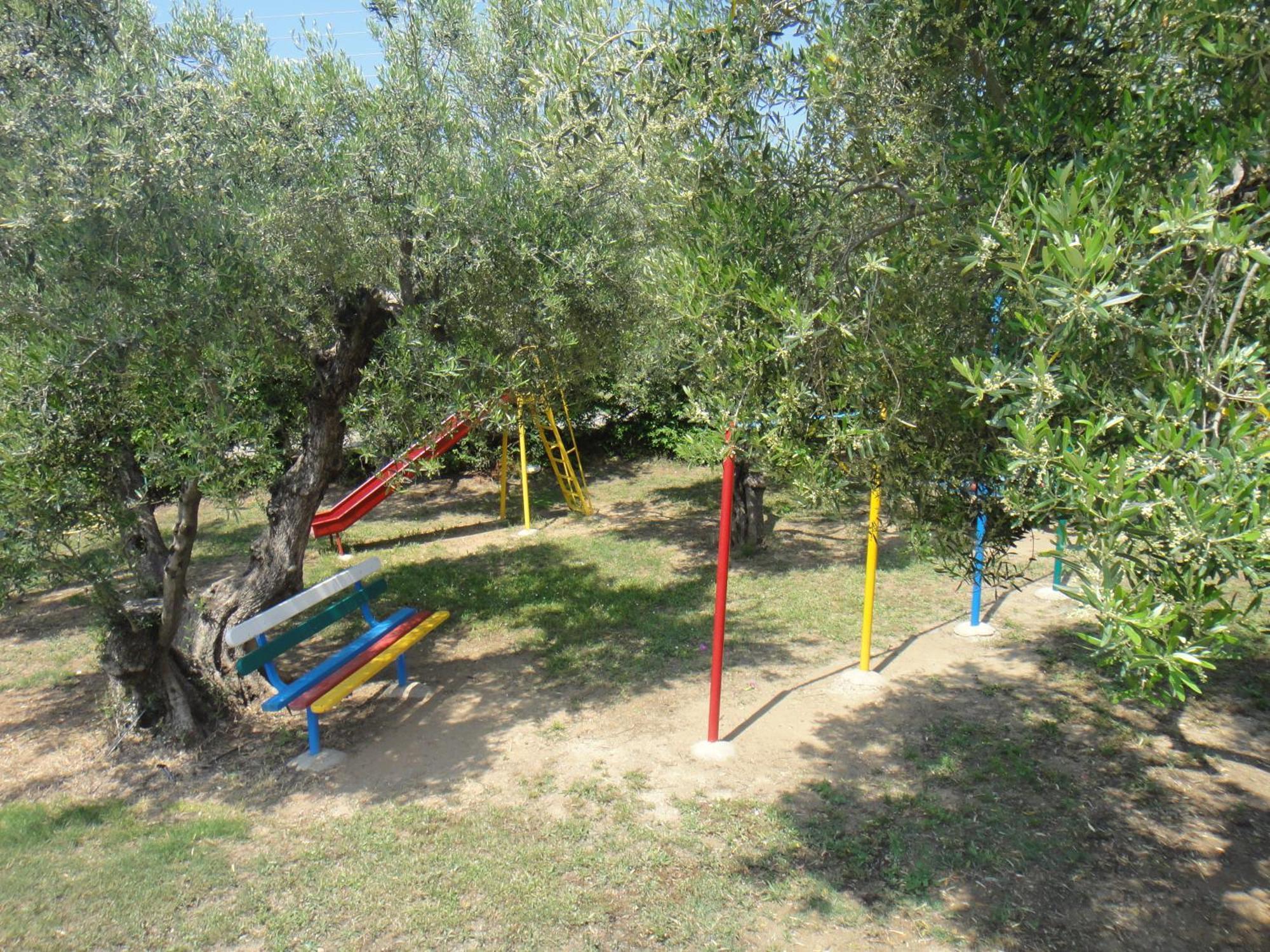 Bungalows Camping Kouyoni เยราคินิ ภายนอก รูปภาพ