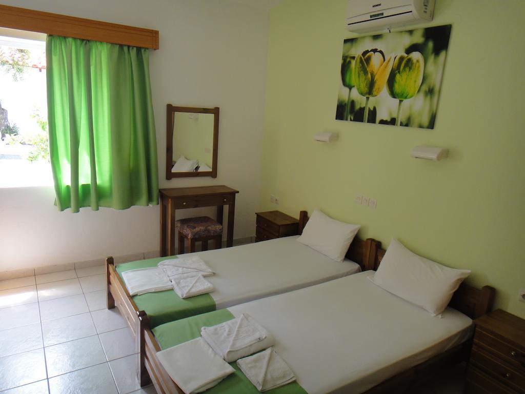 Bungalows Camping Kouyoni เยราคินิ ห้อง รูปภาพ